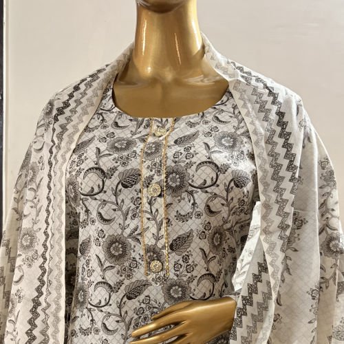 PRINTED PURE COTTON READYMADE SUIT WITH MALMAL DUPATTA XXL