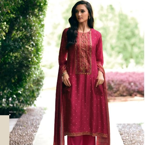 AJARAKH PRINTED MUSLIN WOVEN UNSTITCHED SUIT WITH PATCH WORK, HAND EMBROIDEREY