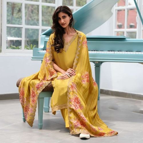UNSTITCHED VISCOSE TISSUE SUIT WITH EMBROIDERY & DIGITAL PRINTED DUPATTA